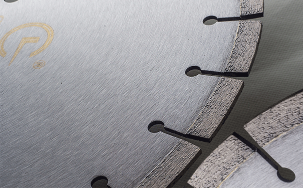 外觀好看不代表金剛石鋸片的質量就好 外觀好看不代表金剛石鋸片的質量就好