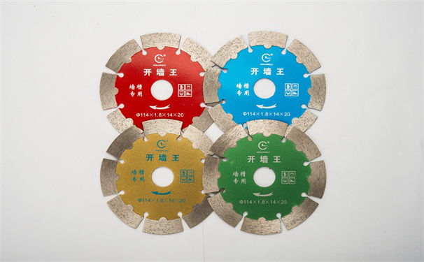 小編從專業角度教你分析考慮哪些因素可以選擇出優質的開槽切割片！